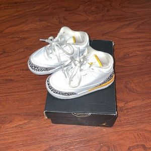 Jordan received retro 3 size 7